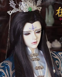 Louyu (Qiong Lou Half Closed Eyes) Fullset