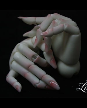Leaves 1/3 Female Jointed Hands - Click Image to Close