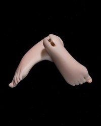 Milo 1/4 Girl Ballet Feet (Lami)