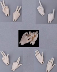 Gem 1/4 Girl Hands