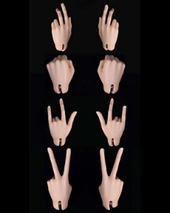 DK 68cm Boy Hands