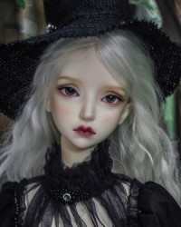 57cm Bruna Head