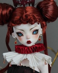 45cm The Red Queen Iracebeth Head