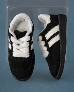DP-Shoes-23 Blackwhite 1/3